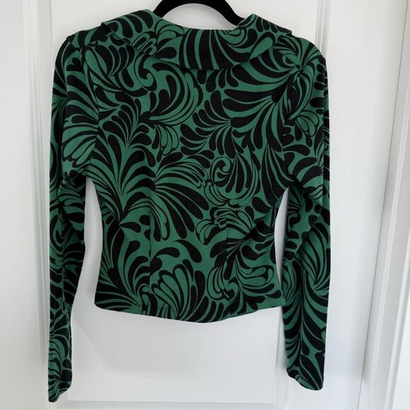 ANTHROPOLOGIE | button front printed longsleeve - Picture 6 of 10